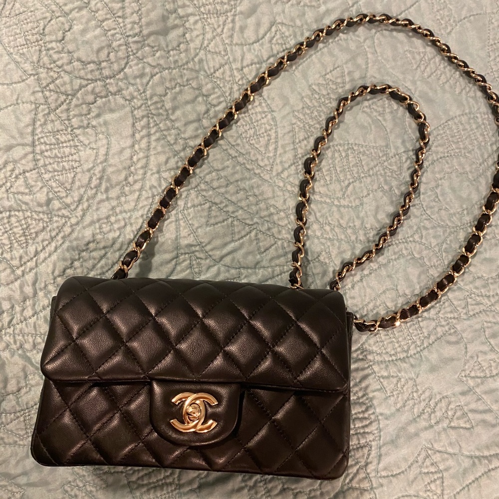 💯💯 Authentic Chanel Mini Flap